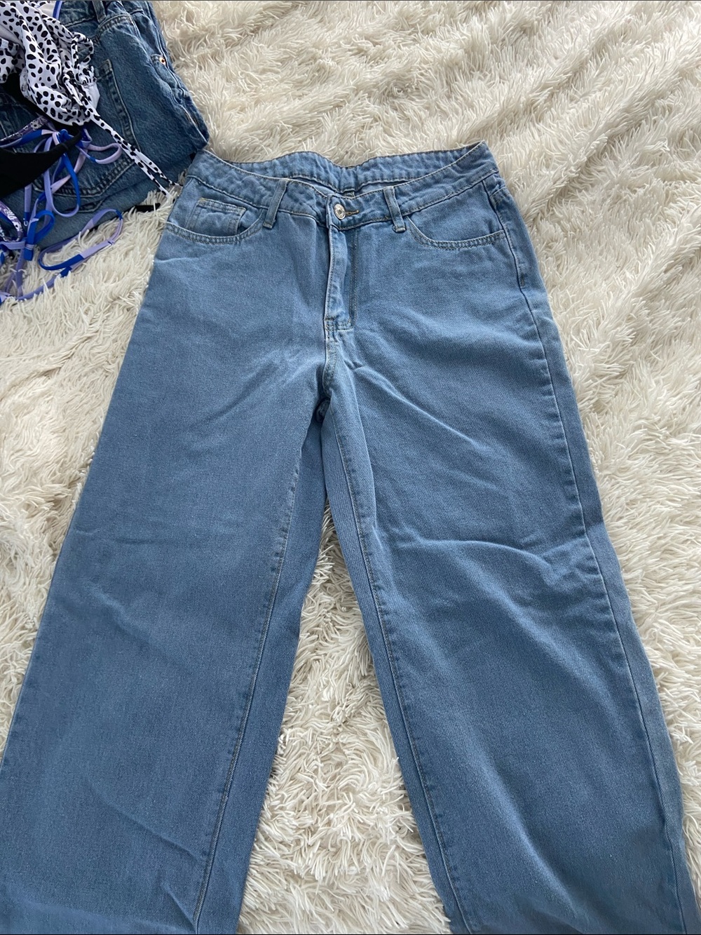 SHEIN Light Blue Wide Leg Jeans